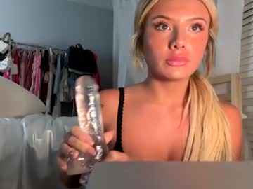 girl Girls On Cam with sarahbabyyyy19