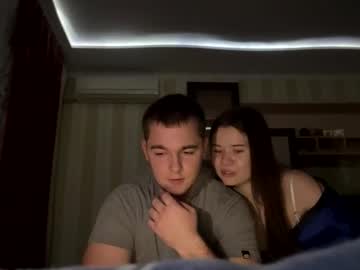 couple Girls On Cam with sexyouple