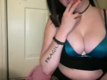 girl Girls On Cam with justtryliee