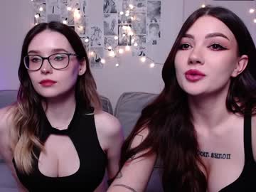 girl Girls On Cam with meow__baby