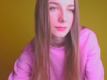 girl Girls On Cam with milly_liss