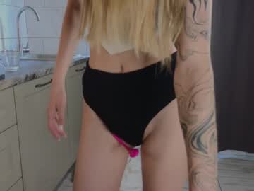 girl Girls On Cam with anitaholmes