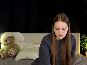 girl Girls On Cam with enchanting_ella