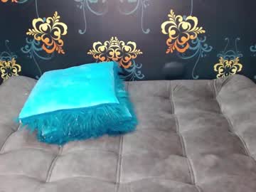 couple Girls On Cam with skinnyx_cute18