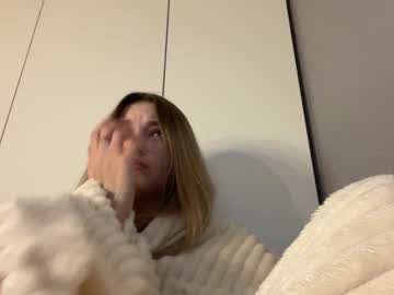 girl Girls On Cam with norakiso