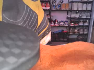 couple Girls On Cam with throatmybigcock95