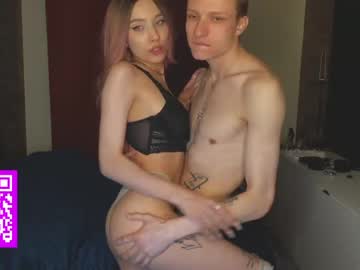 couple Girls On Cam with krishtas_n_oliver