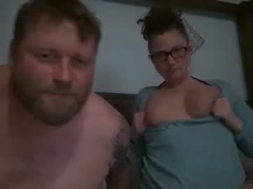couple Girls On Cam with gypsydodge1976