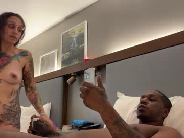 couple Girls On Cam with socalandtheplug