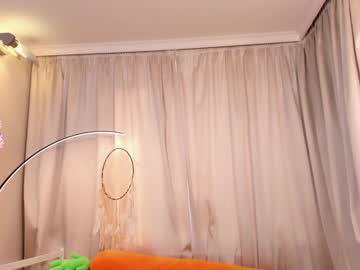 girl Girls On Cam with angellshy