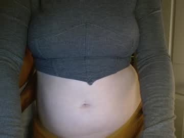 couple Girls On Cam with poohxchi69