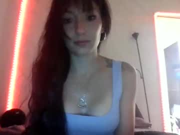 girl Girls On Cam with lonely_housewife143
