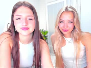 girl Girls On Cam with maaserati