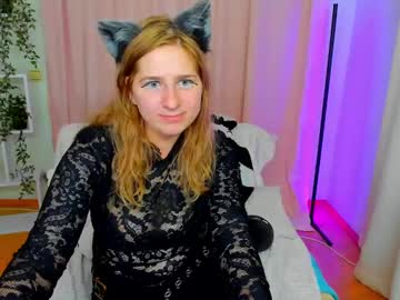 girl Girls On Cam with viktoriia_wish