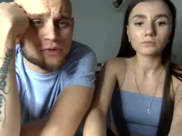 couple Girls On Cam with angelina_sunshine