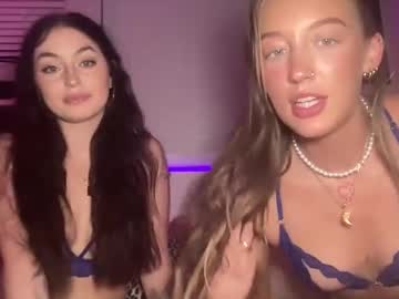 girl Girls On Cam with kydenae