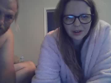 couple Girls On Cam with harley_rosilyn