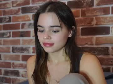 girl Girls On Cam with lindaclars