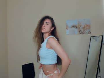 girl Girls On Cam with sweetfilling
