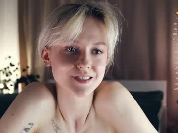 girl Girls On Cam with lili_summer