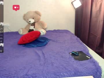 girl Girls On Cam with anessahwola
