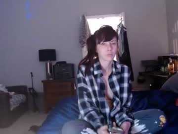 couple Girls On Cam with kkthejew